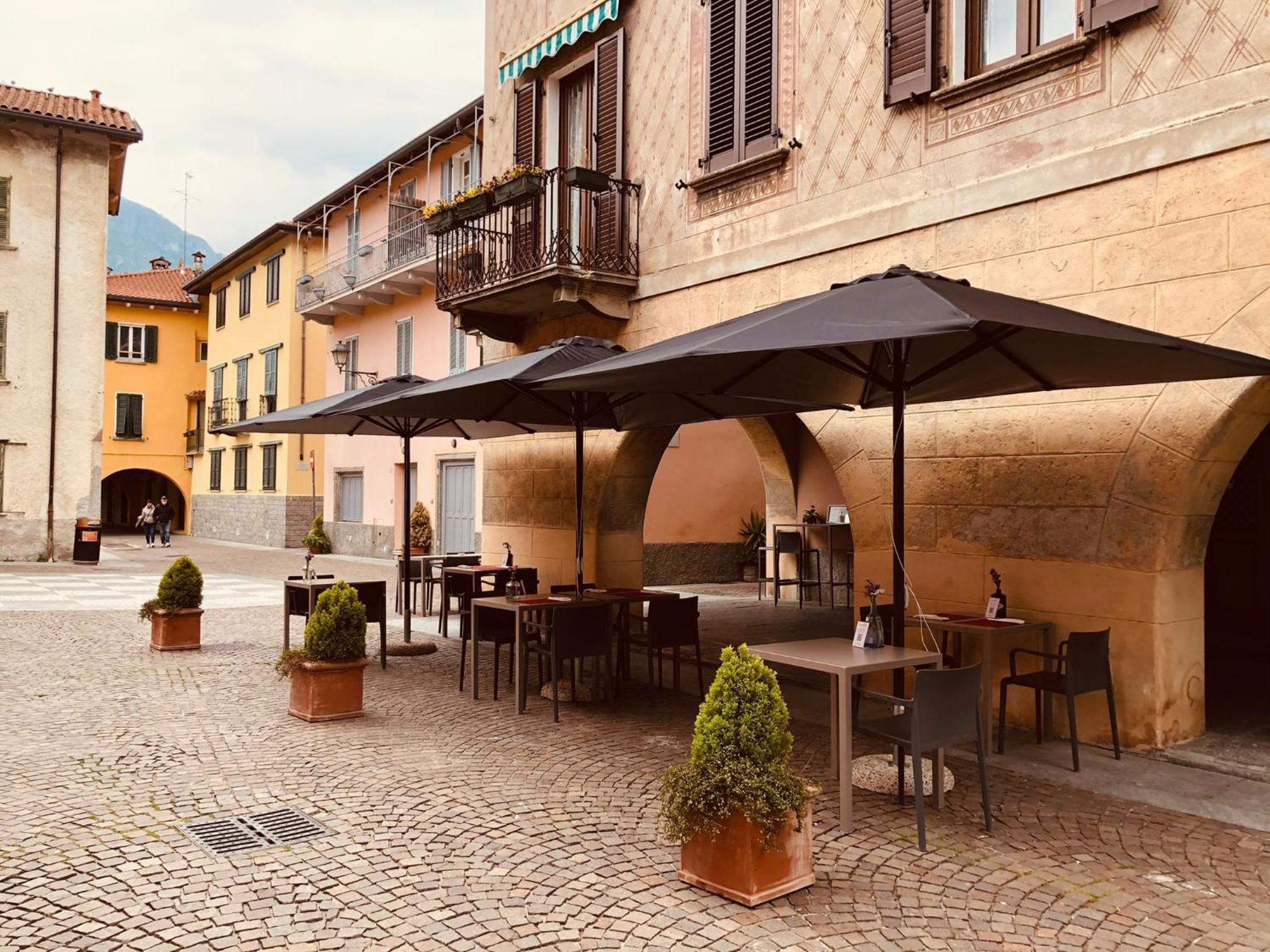 Mamma Ciccia Holiday Home - Confalonieri Mandello del Lario Bagian luar foto