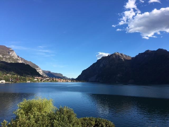 Mamma Ciccia Holiday Home - Confalonieri Mandello del Lario Bagian luar foto